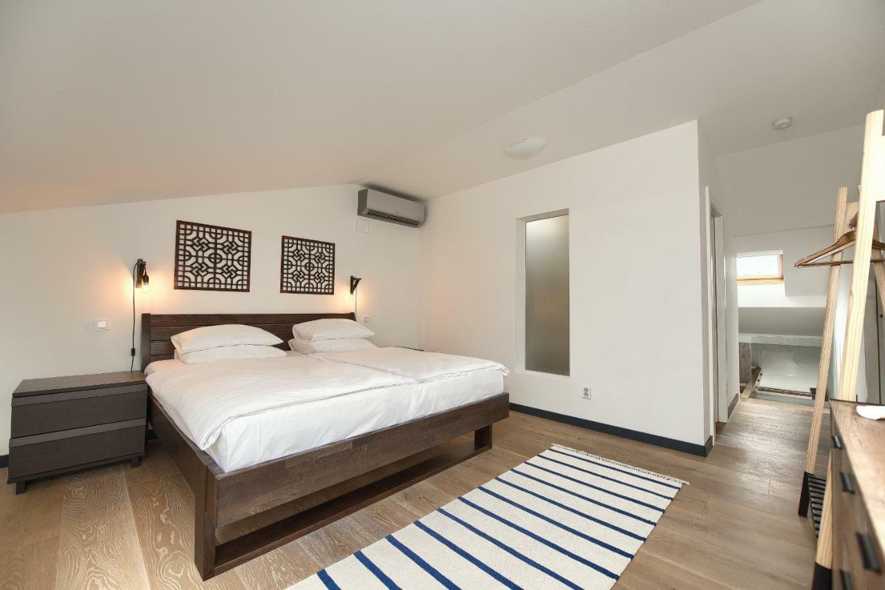 Kolkovna 5 Penthouse Lägenhet Prag Exteriör bild